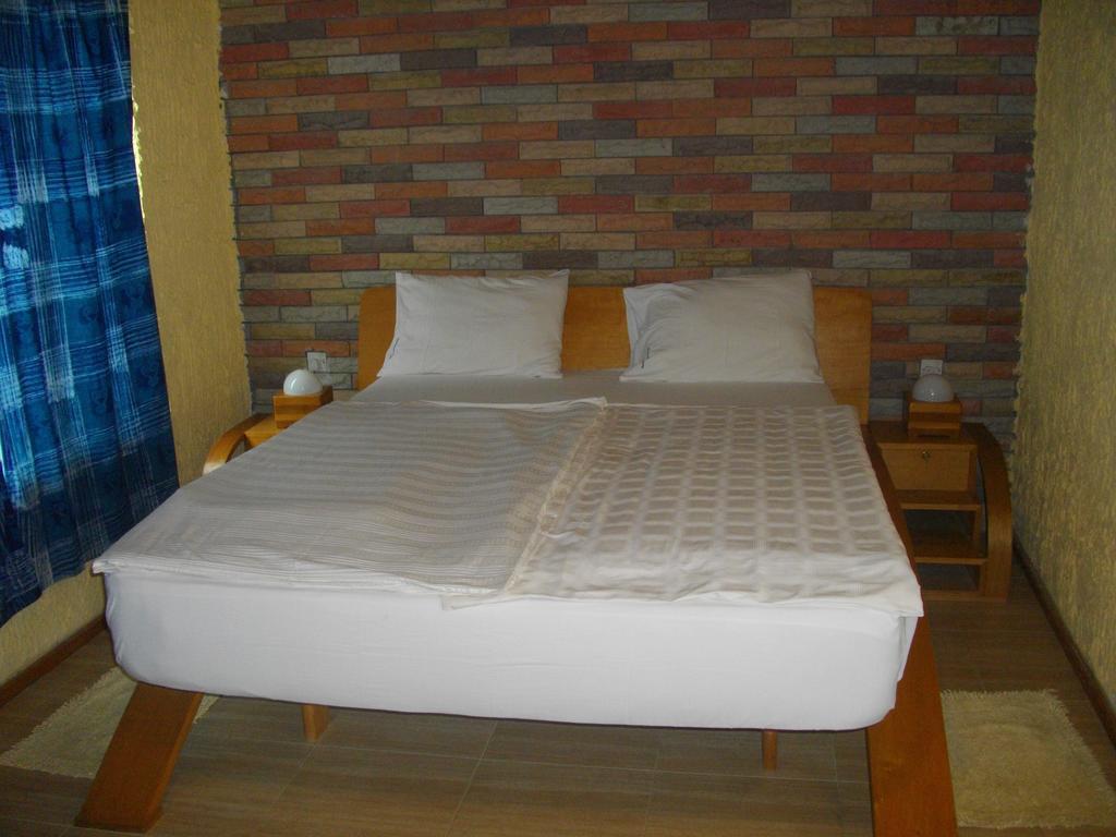 Biriwa Beach Hotel Chambre photo