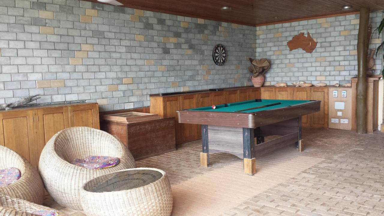 Biriwa Beach Hotel Extérieur photo