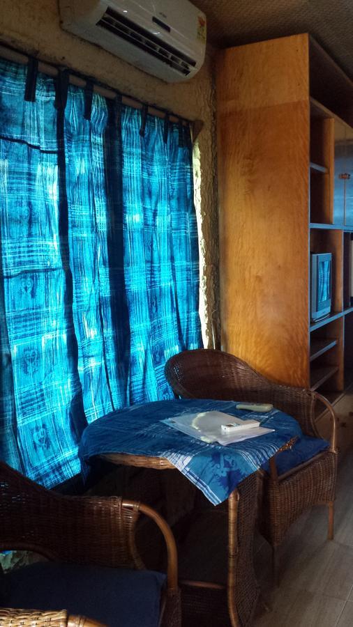 Biriwa Beach Hotel Extérieur photo