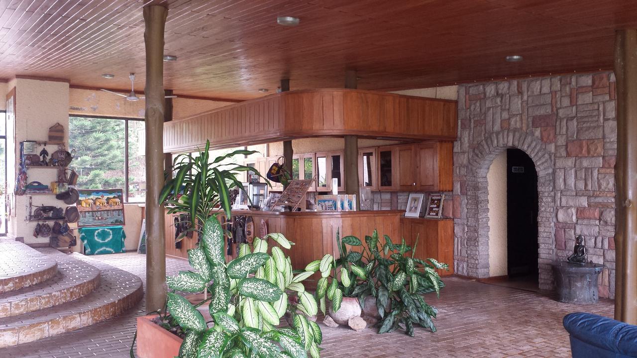 Biriwa Beach Hotel Extérieur photo