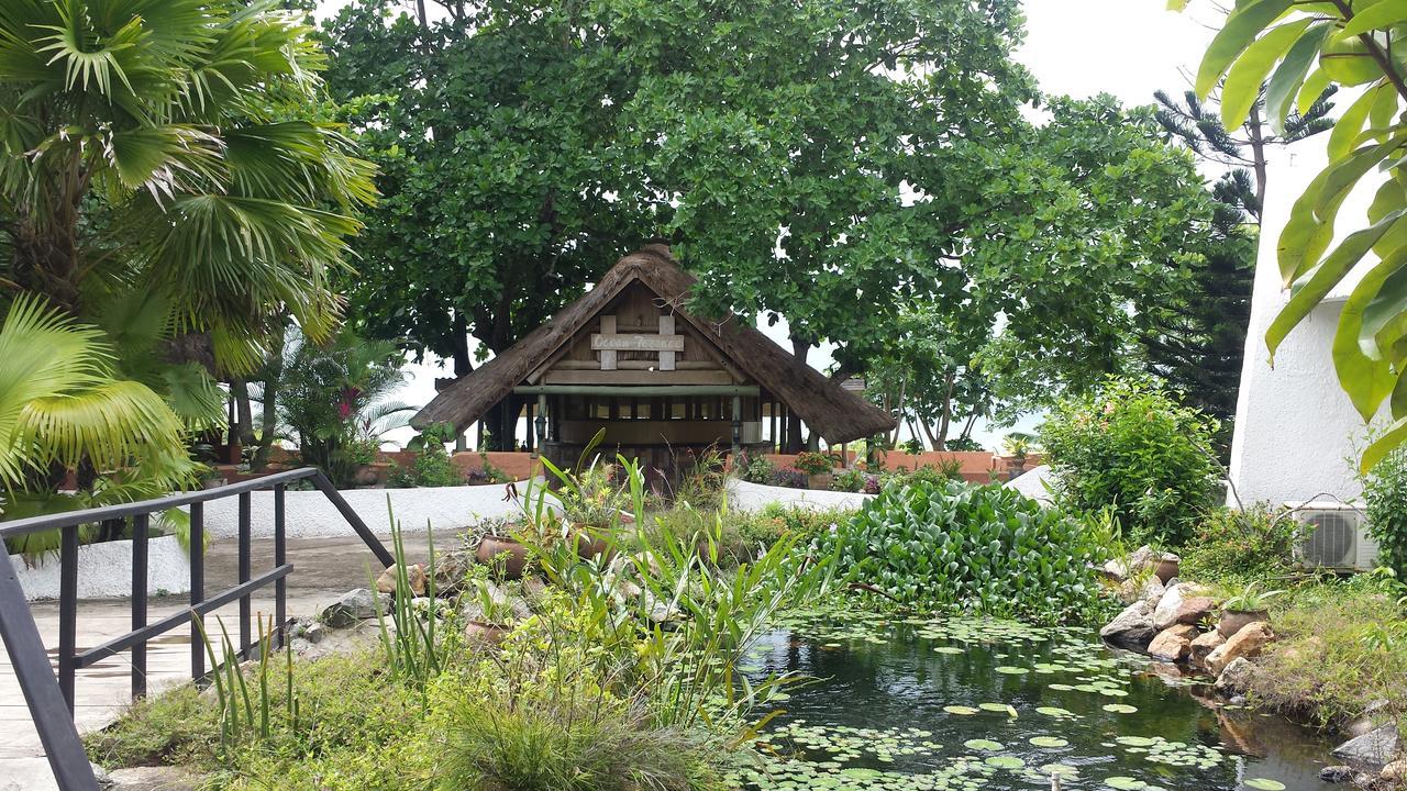 Biriwa Beach Hotel Extérieur photo