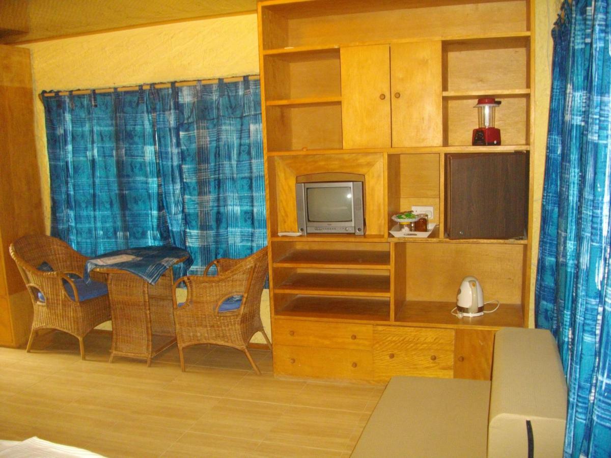 Biriwa Beach Hotel Chambre photo