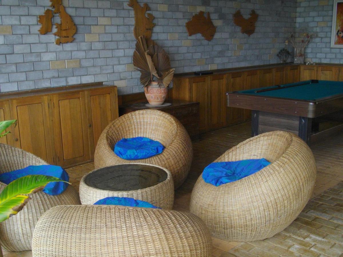 Biriwa Beach Hotel Chambre photo